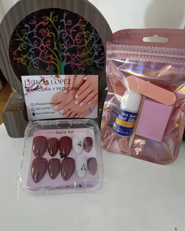 Set de uñas press-on de Hadas & Brillos